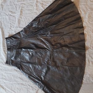 Begedor Italian Ankle-length Full Dark Gray Leather Skirt in Size 6